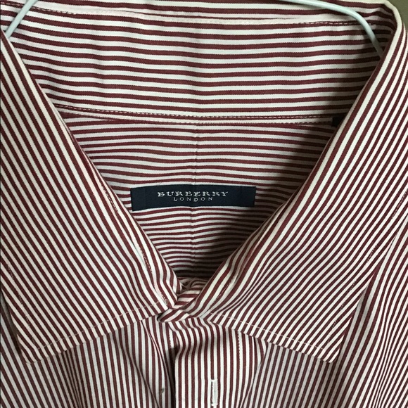 Burberry Dress Shirt. 17/36 - Picture 2 of 5